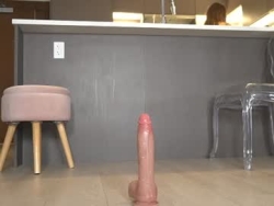 Watch petite_fuck´s Live Show on Chaturbate