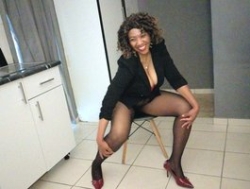 Watch Sweetlilya´s Live Show on BongaCams