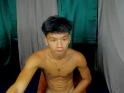 Watch den_cummers´s Live Show on Chaturbate