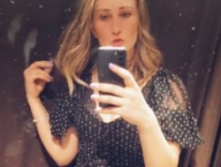 Watch AdelleSweet´s Live Show on BongaCams