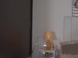 Watch madison__evans´s Live Show on Chaturbate