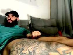 Watch beardmax´s Live Show on Chaturbate