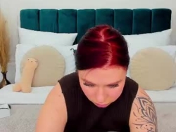 Watch lizzybex´s Live Show on Chaturbate