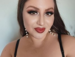 Watch AnyaVolkov´s Live Show on BongaCams