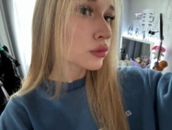 Watch evaloveme´s Live Show on BongaCams